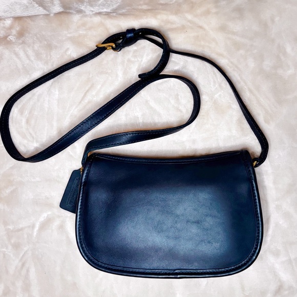 ❌SOLD❌ 100% Authentic VINTAGE Coach “Wendie” Mini #9031 in true Blue colour - Picture 7 of 8